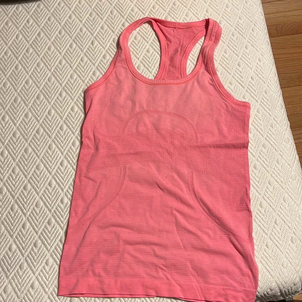 COPY - Women’s swiftly tank top size 4 pink